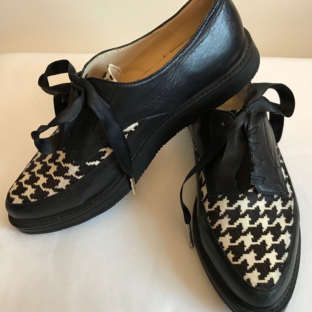 Nine West Oxfords size 9.5 M